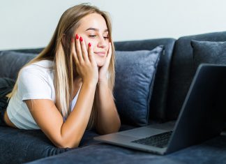 10 moduri de a face bani de acasa in 2022